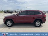 Used 2018 Jeep Grand Cherokee Laredo image 2