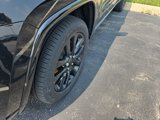 Used 2017 Jeep Grand Cherokee Altitude image 4