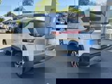 Used 2023 Nissan Rogue SV image 3