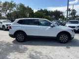 Used 2021 Volkswagen Tiguan SE w/ Panoramic Sunroof Package image 3