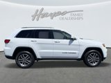 Used 2020 Jeep Grand Cherokee Laredo w/ Security & Convenience Group image 2