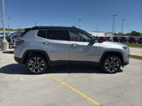 Used 2022 Jeep Compass Limited image 4