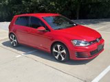 Used 2017 Volkswagen Golf S image 2