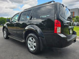 Used 2012 Nissan Pathfinder SV image 3
