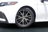 Used 2021 Toyota Camry SE image 4