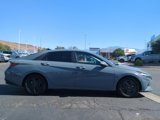 Used 2022 Hyundai Elantra SEL image 2