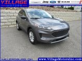 Used 2022 Ford Escape SE image 3