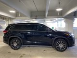 Used 2017 Toyota Highlander SE image 5