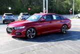 Used 2018 Honda Accord Sport image 2