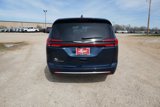 New 2025 Chrysler Pacifica Select image 5