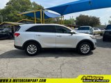 Used 2018 Kia Sorento L image 4