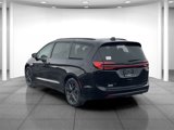New 2025 Chrysler Pacifica Limited image 5