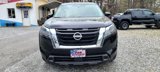Used 2024 Nissan Pathfinder SV image 3