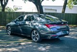 Used 2021 Hyundai Elantra SEL w/ Convenience + Premium Package image 4
