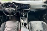 Used 2019 Volkswagen Jetta SEL Premium image 3
