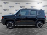 Used 2017 Jeep Renegade Trailhawk w/ Premium Trailhawk Package image 2