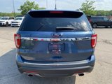 Used 2018 Ford Explorer XLT w/ Equipment Group 202A image 4
