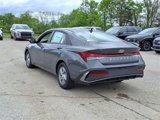 New 2025 Hyundai Elantra SE image 4