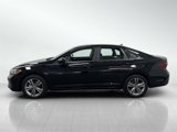 Used 2024 Volkswagen Jetta SE image 3