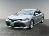 Used 2018 Toyota Camry LE image 3