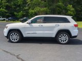 Used 2017 Jeep Grand Cherokee Limited w/ Luxury Group II image 5