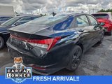 Used 2023 Hyundai Elantra SEL w/ Preferred Accessory Package image 3