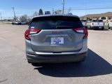 Used 2023 GMC Terrain SLE w/ Driver Convenience Package image 4