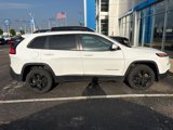Used 2018 Jeep Cherokee Latitude w/ Altitude Package image 2