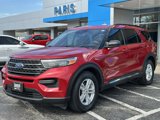 Used 2022 Ford Explorer XLT image 3