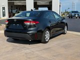 Used 2022 Toyota Corolla LE image 5