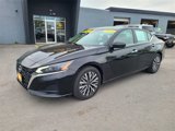 Used 2023 Nissan Altima 2.5 SV image 2