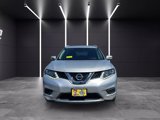 Used 2016 Nissan Rogue SV image 2