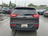 Used 2018 Jeep Cherokee Latitude w/ Altitude Package image 5