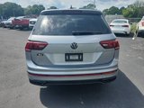 Used 2023 Volkswagen Tiguan SE R-Line image 6