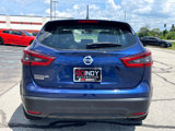 Used 2020 Nissan Rogue Sport S image 4