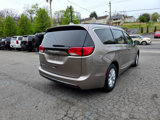 Used 2017 Chrysler Pacifica Touring-L image 5