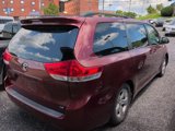 Used 2012 Toyota Sienna LE image 5