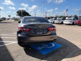 Used 2019 Toyota Camry LE image 4
