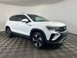 Used 2024 Volkswagen Taos SE image 2
