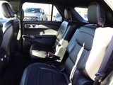 Used 2020 Ford Explorer XLT w/ Equipment Group 202A image 6