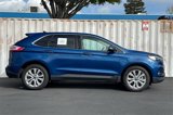 Used 2022 Ford Edge Titanium image 3