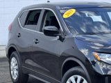Used 2019 Nissan Rogue S image 4