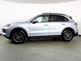 Used 2024 Porsche Cayenne image 2