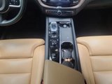 Used 2022 Volvo XC60 B6 Inscription w/ Advanced Package image 2