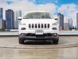 Used 2017 Jeep Cherokee Latitude image 3
