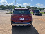 Used 2021 Nissan Rogue Platinum image 4