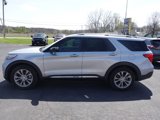 Used 2022 Ford Explorer Limited w/ Equipment Group 301A image 4