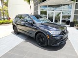 Used 2022 Volkswagen Tiguan SE R-Line image 2