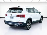 Used 2022 Volkswagen Taos SE image 4