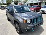 Used 2016 Jeep Renegade Trailhawk image 3